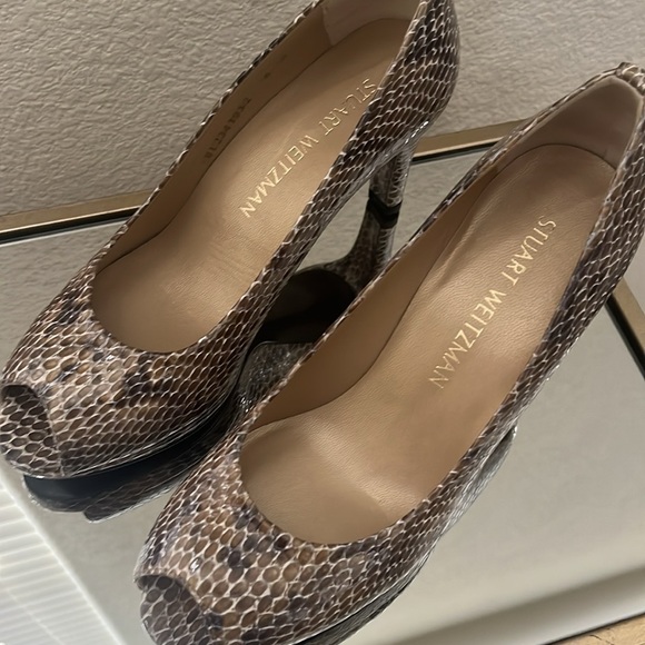 NWT Stuart Weitzman Brown Peep Toe Pumps - Picture 4 of 14